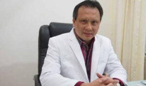 Gegara Air, Dokter Spesialis Penyakit Dalam Menjadi Bupati