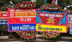 Perang Karangan Bunga di DPRD DKI, Sahabat Juliari dan Harun Masiku Dukung PSI-PDIP Interpelasi Anies